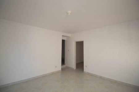 Sala  de casa para alugar com 2 quartos, 100m² em Vila Mazzei, São Paulo