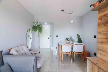 Sala de apartamento à venda com 2 quartos, 52m² em Jardim Ester, São Paulo