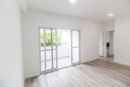 Sala  de apartamento para alugar com 3 quartos, 72m² em Jardim Maria Helena, Barueri