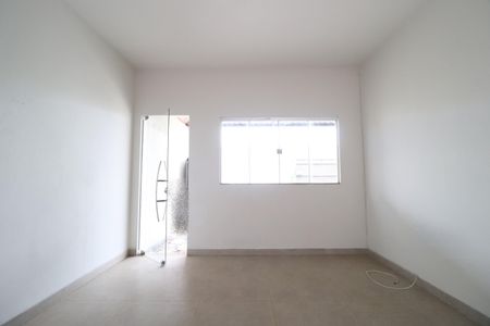 Sala de casa para alugar com 2 quartos, 60m² em Jardim das Palmeiras, Uberlândia