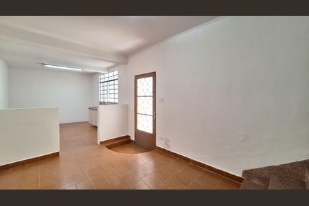 Sala de casa para alugar com 2 quartos, 70m² em Vila Anglo Brasileira, São Paulo