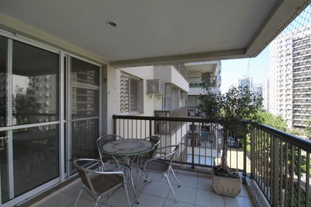 Sala - Varanda de apartamento para alugar com 2 quartos, 79m² em Barra Olímpica, Rio de Janeiro