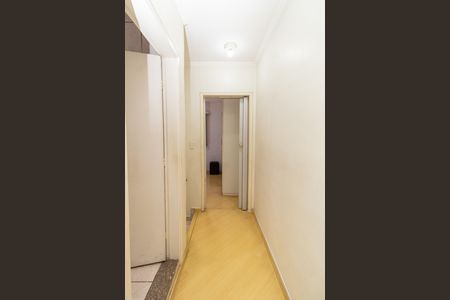 Corredor - Quartos de casa à venda com 2 quartos, 108m² em Jardim Brasil (zona Norte), São Paulo