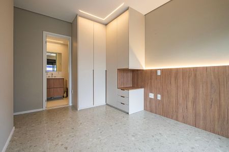 Suíte de apartamento para alugar com 2 quartos, 68m² em Sumaré, São Paulo