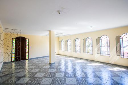 Sala de casa à venda com 3 quartos, 320m² em Santa Maria, Santo André