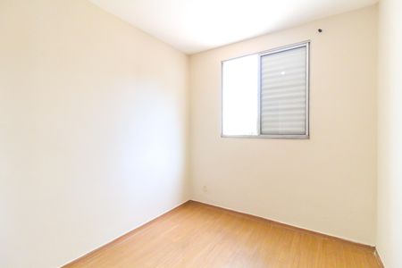 Quarto 1 de apartamento para alugar com 2 quartos, 45m² em Vila Raquel, São Paulo