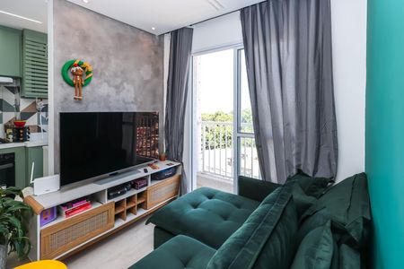 Sala de apartamento para alugar com 2 quartos, 38m² em Jardim Imperador (zona Sul), São Paulo