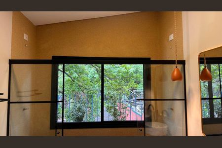 Casa à venda com 3 quartos, 189m² em Vila Madalena, São Paulo