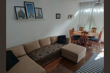 Casa à venda com 2 quartos, 109m² em Chácara Santo Antônio (Zona Sul), São Paulo