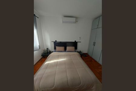 Casa à venda com 2 quartos, 109m² em Chácara Santo Antônio (Zona Sul), São Paulo