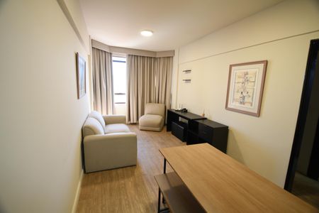 Sala de apartamento para alugar com 1 quarto, 40m² em Centro, Campinas