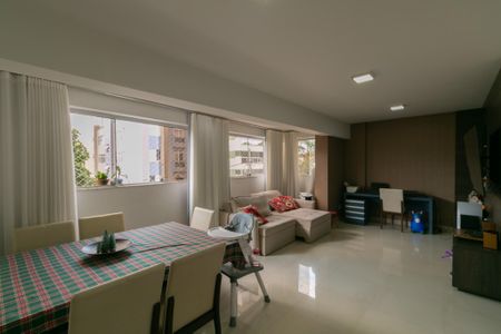 Apartamento à venda com 3 quartos, 94m² em Itapoã, Belo Horizonte