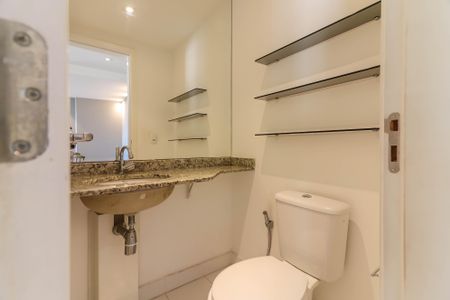 Lavabo de apartamento à venda com 2 quartos, 109m² em Jardim Arpoador, São Paulo