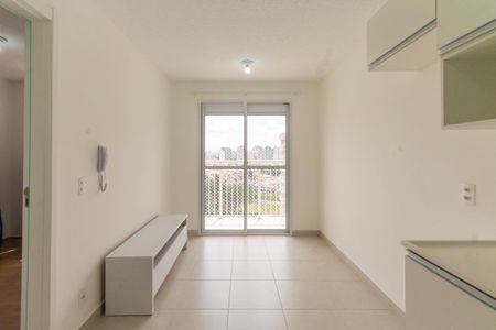 Apartamento para alugar com 1 quarto, 27m² em Guaiauna, São Paulo