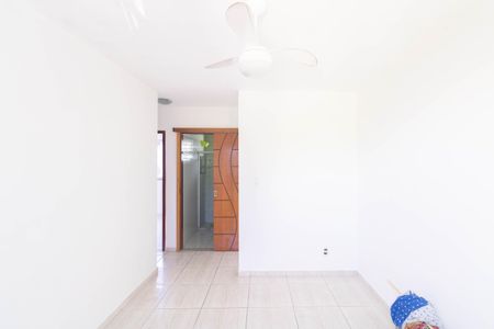Sala de apartamento para alugar com 2 quartos, 60m² em Campo Grande, Rio de Janeiro