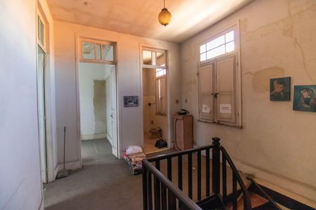 Hall de casa à venda com 4 quartos, 250m² em Centro, Niterói