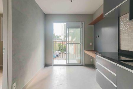 Sala - Cozinha - Lavanderia de apartamento para alugar com 1 quarto, 27m² em Vila Butantã, São Paulo
