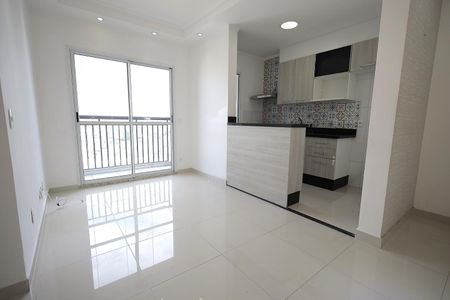 Sala de apartamento para alugar com 2 quartos, 52m² em Vila Metalúrgica, Santo André