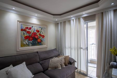 Sala de apartamento para alugar com 3 quartos, 70m² em Vila Sonia do Taboao, Taboão da Serra