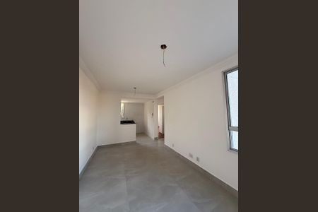 Casa à venda com 2 quartos, 52m² em Santa Rosa, Belo Horizonte