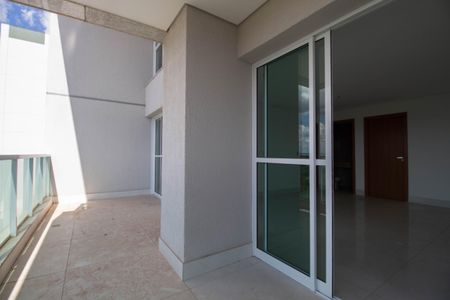 Sacada de apartamento para alugar com 4 quartos, 164m² em Condominio Mansões Paradiso, Brasília