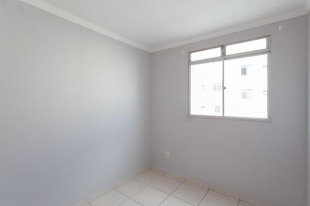 Quarto 2 de apartamento para alugar com 2 quartos, 52m² em São João Batista, Belo Horizonte