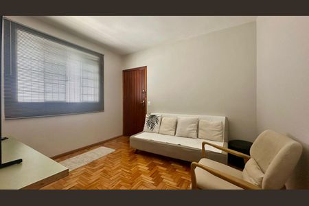 Sala  de apartamento à venda com 2 quartos, 62m² em São Pedro, Belo Horizonte