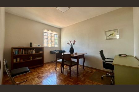 Quarto  de apartamento à venda com 2 quartos, 62m² em São Pedro, Belo Horizonte