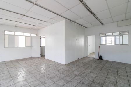 Sala / Quarto  de casa à venda com 1 quarto, 350m² em Jardim Cocaia, Guarulhos