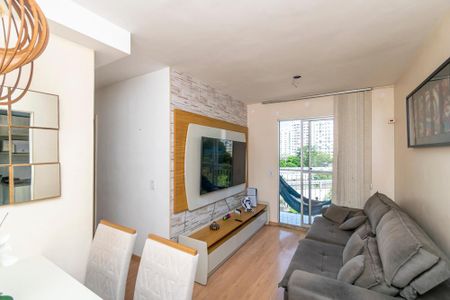 Sala de apartamento para alugar com 2 quartos, 50m² em Irajá, Rio de Janeiro