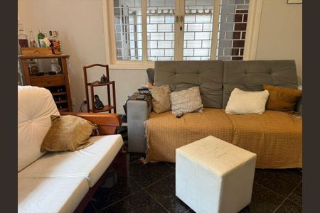 Casa à venda com 4 quartos, 217m² em Itaipu, Niterói