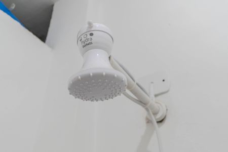 Banheiro de kitnet/studio para alugar com 1 quarto, 35m² em Bela Vista, São Paulo