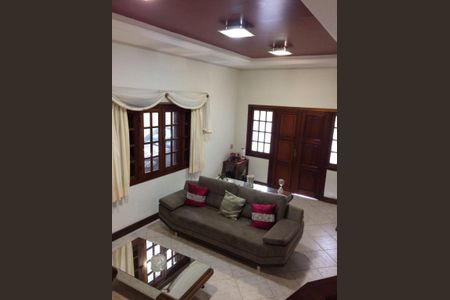 Casa à venda com 5 quartos, 330m² em Santo Antônio, Niterói