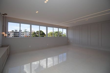 Sala de apartamento para alugar com 3 quartos, 122m² em Shcgn 714, Brasília