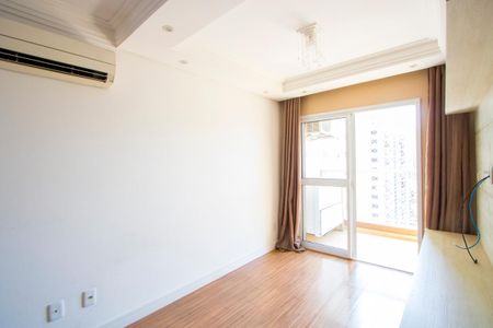 Sala de apartamento para alugar com 2 quartos, 64m² em Vila Guiomar, Santo André