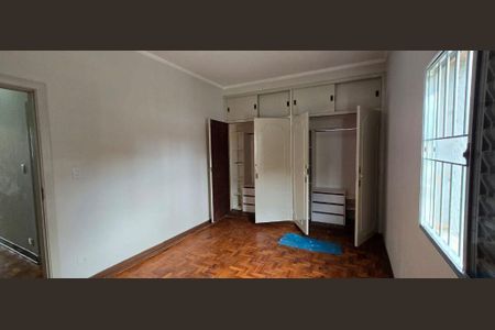 Casa à venda com 3 quartos, 141m² em Vila Cordeiro, São Paulo