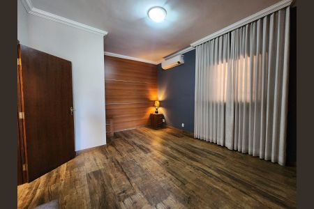 Casa para alugar com 5 quartos, 2100m² em Bandeirantes (Pampulha), Belo Horizonte