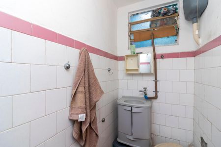 Banheiro de casa para alugar com 1 quarto, 60m² em Vila Guilherme, São Paulo