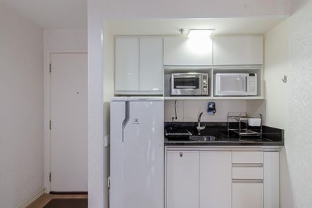 Cozinha de apartamento à venda com 1 quarto, 40m² em Indianópolis, São Paulo