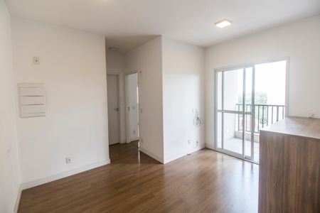Sala  de apartamento à venda com 2 quartos, 52m² em Alphaville Empresarial, Barueri