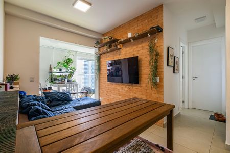 Sala de apartamento para alugar com 2 quartos, 68m² em Sumaré, São Paulo