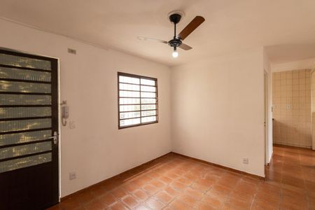Apartamento à venda com 2 quartos, 45m² em Jardim Redil, São Paulo